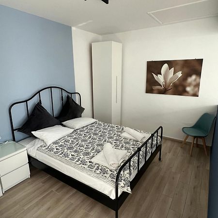 F Apartment Салоніки Екстер'єр фото