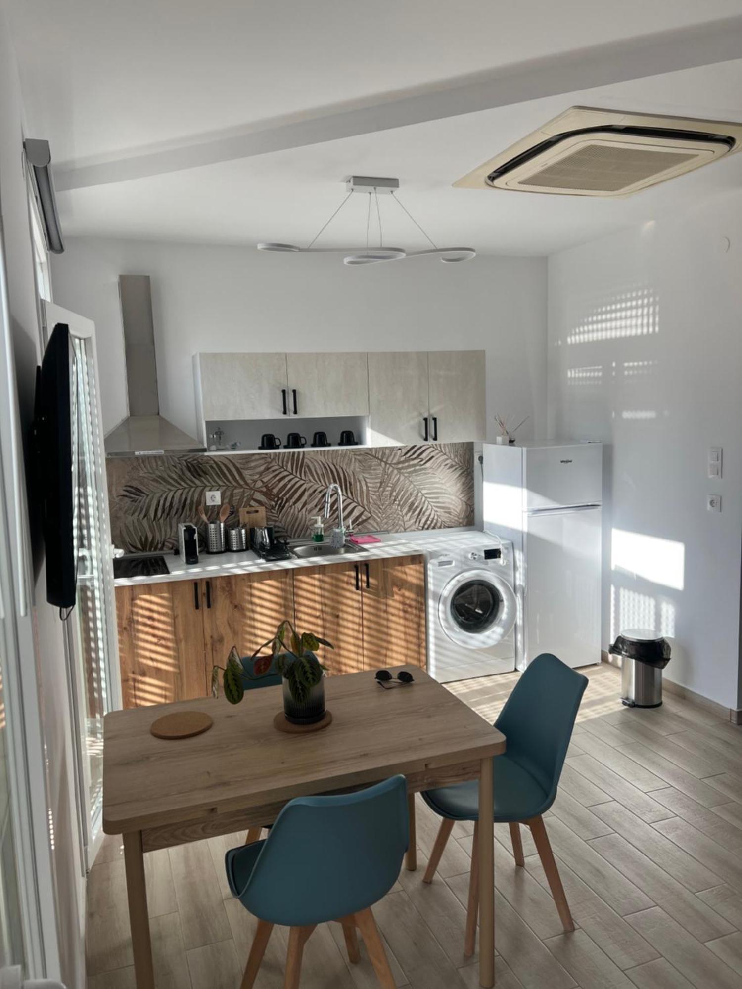 F Apartment Салоніки Екстер'єр фото